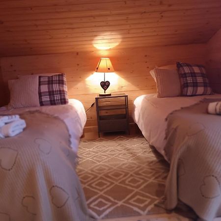 Charming Family Chalet For 8 People, With Private Hot Tub Les Clefs Extérieur photo