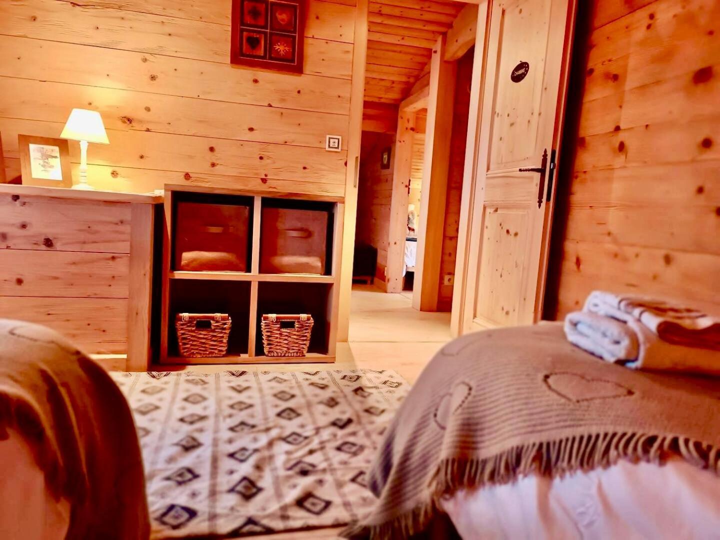 Charming Family Chalet For 8 People, With Private Hot Tub Les Clefs Extérieur photo