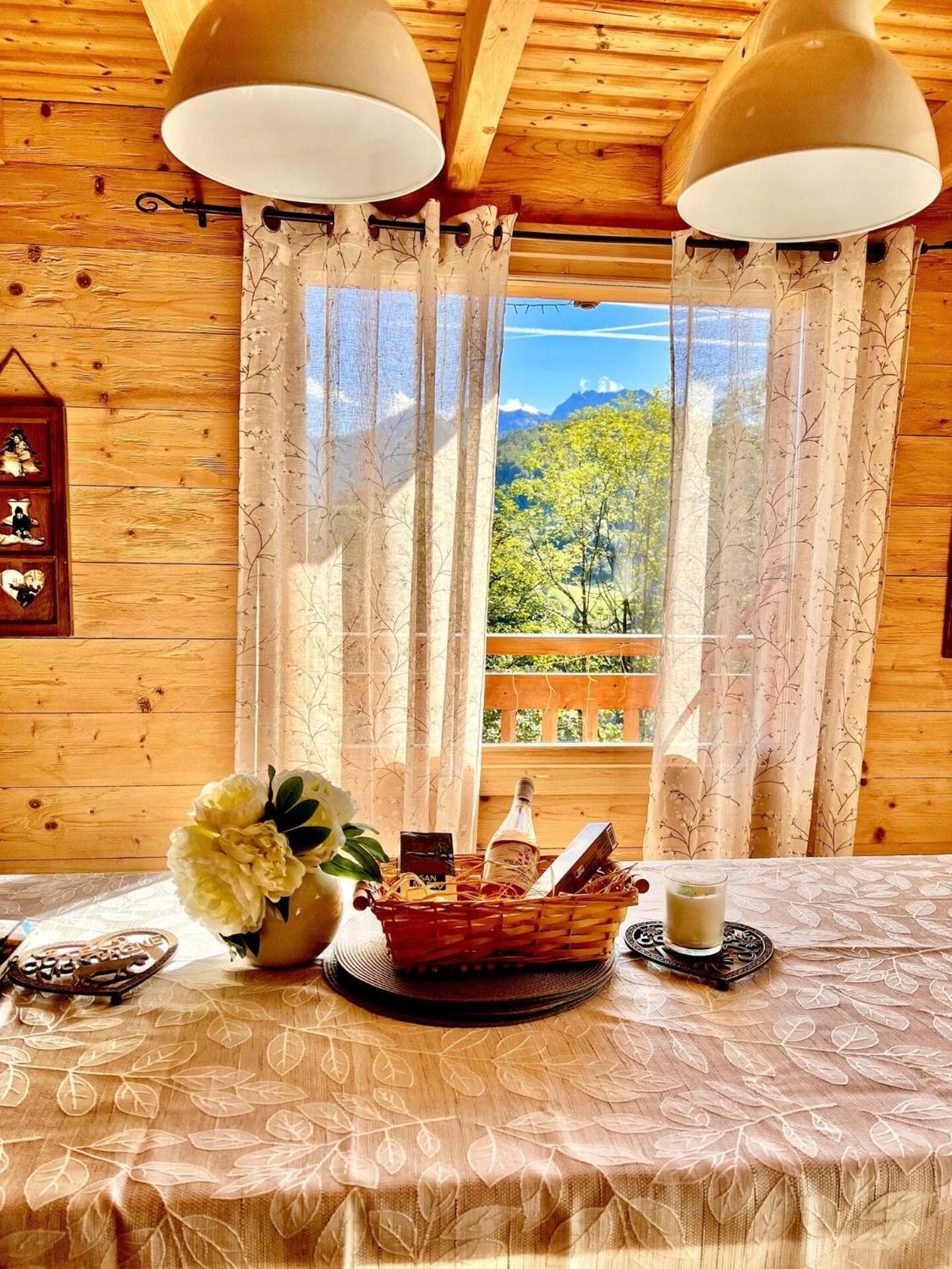 Charming Family Chalet For 8 People, With Private Hot Tub Les Clefs Extérieur photo