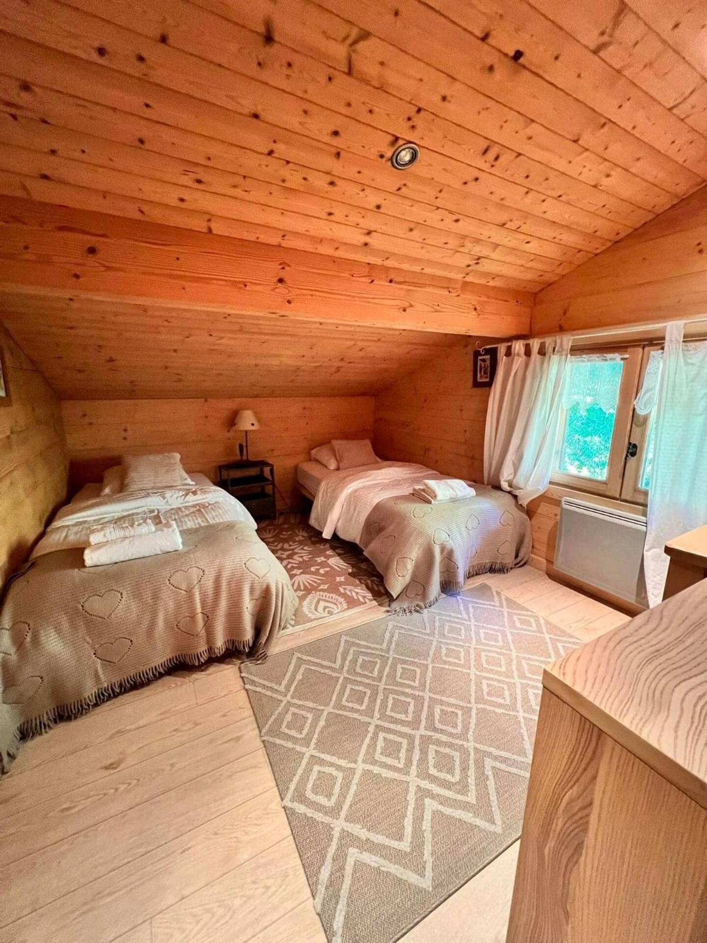Charming Family Chalet For 8 People, With Private Hot Tub Les Clefs Extérieur photo