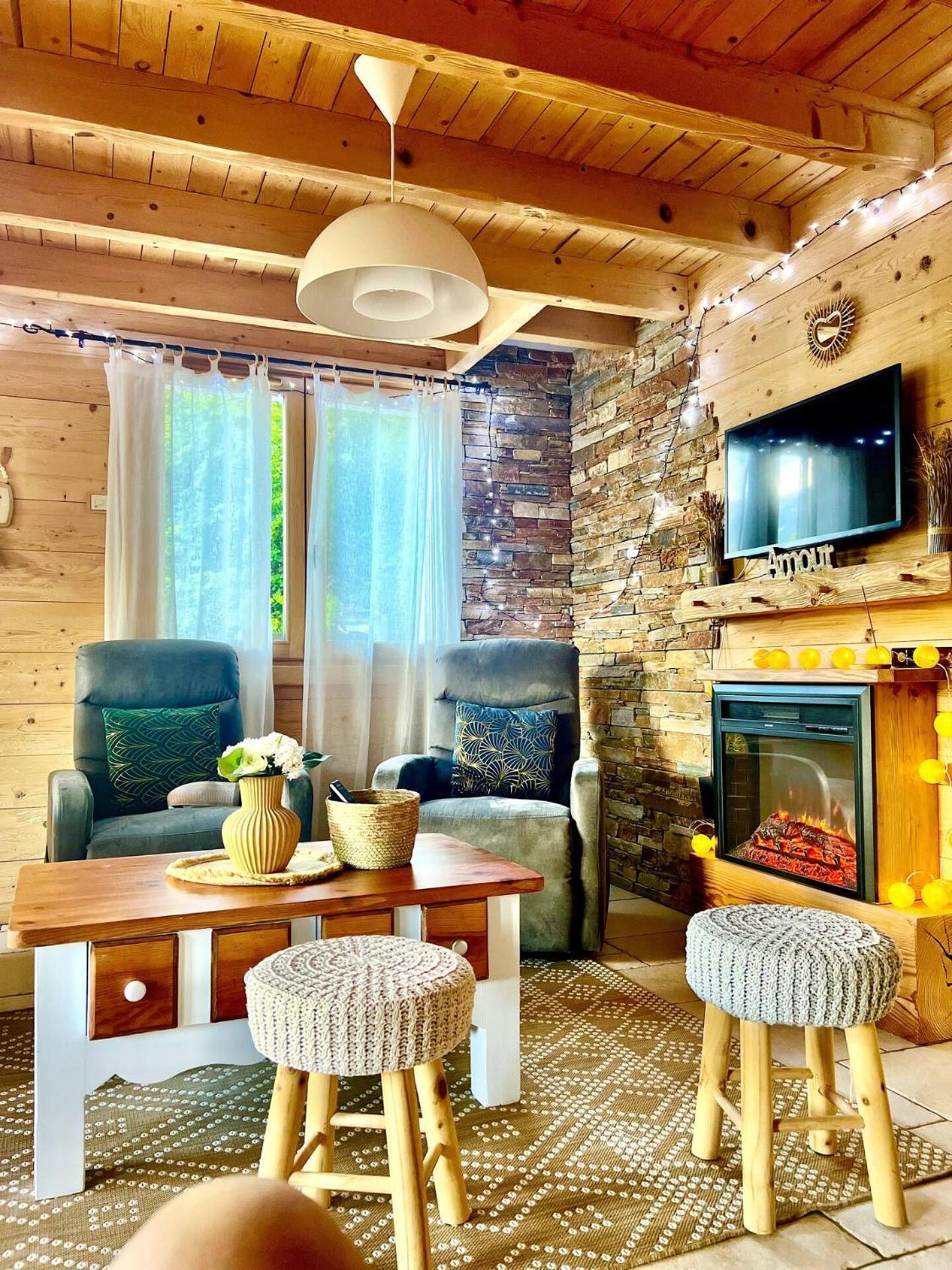 Charming Family Chalet For 8 People, With Private Hot Tub Les Clefs Extérieur photo